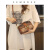 
                                                                                Sembosk轻奢侈品牌小众设计感今年流行小包包レディース2022年新作オシャレ夏季斜挎法式 咖啡色                
